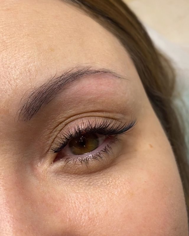 Rzęsy – efekt naturalny – Studio Lashes Kabaty